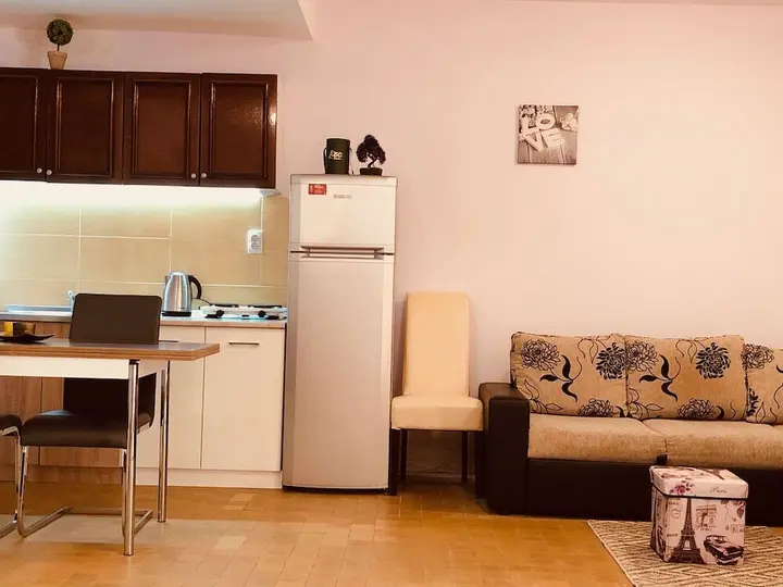 Петровац: Apartments Aleksandar