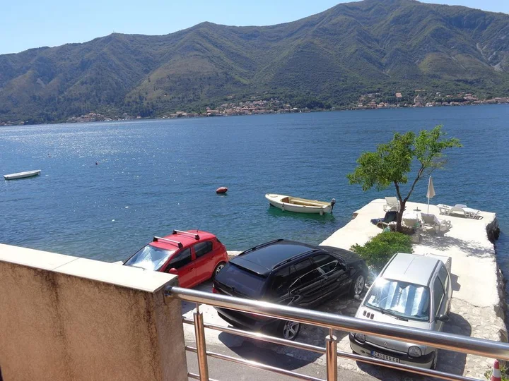 Доброта: Apartments Ponta