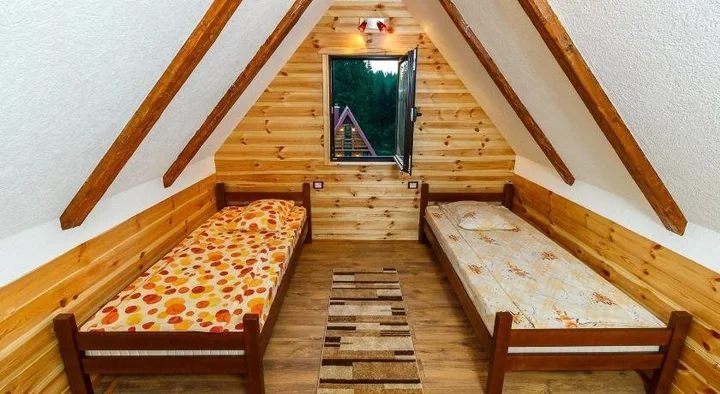 Жабляк: Hostel Highlander