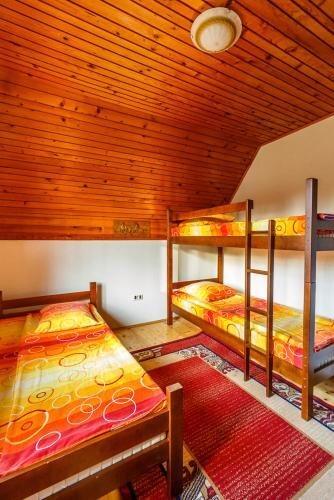 Жабляк: Hostel Highlander