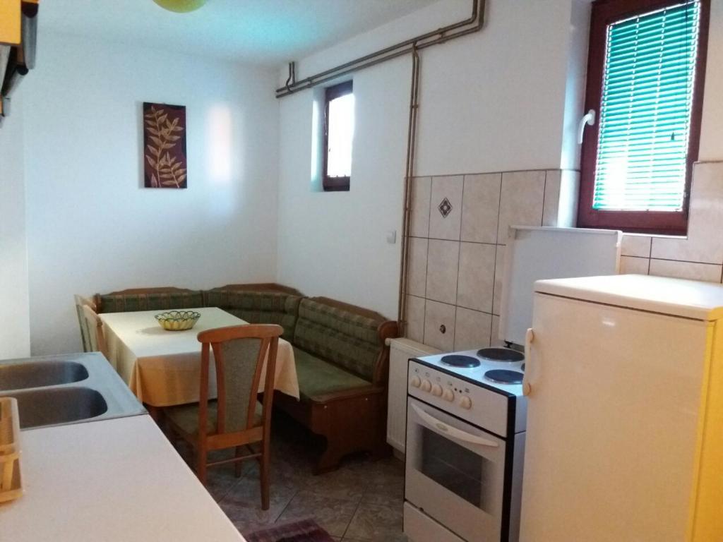 Жабляк: Apartments Vojinovic
