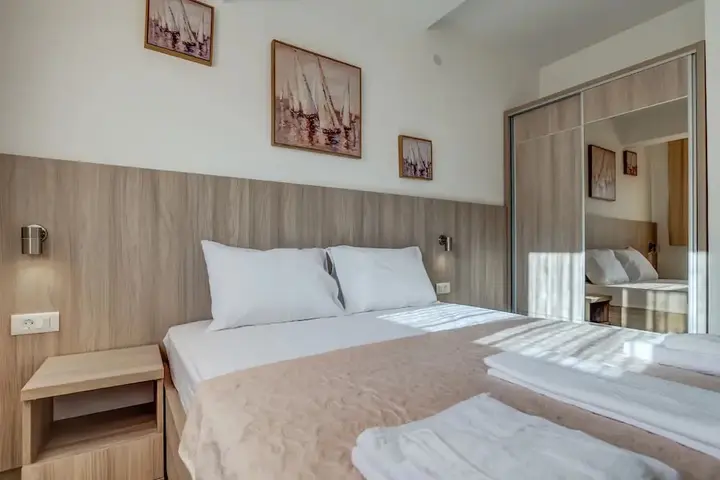 Будва: Apartments Adriatik Lux
