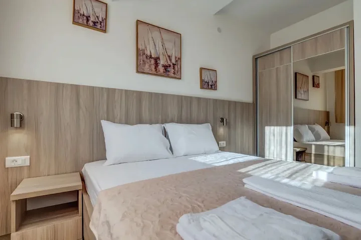Будва: Apartments Adriatik Lux