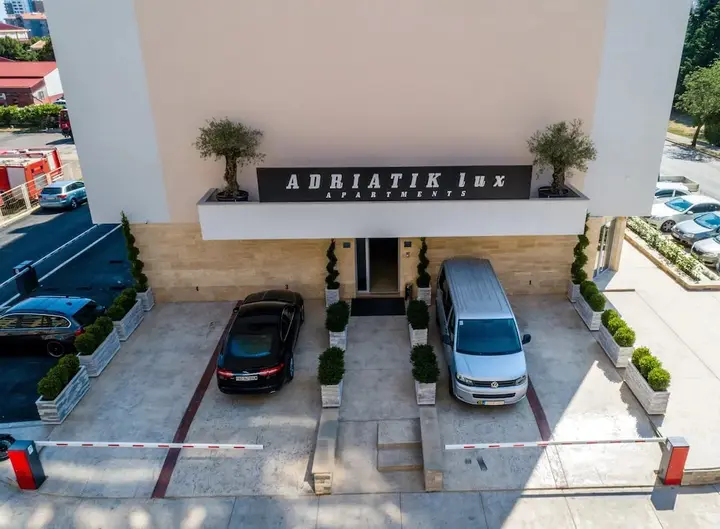 Будва: Apartments Adriatik Lux