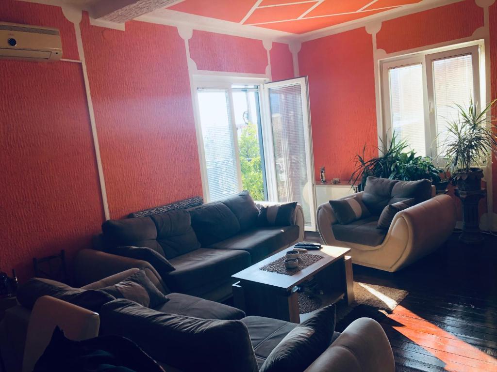 Бар: Apartmani Miljana