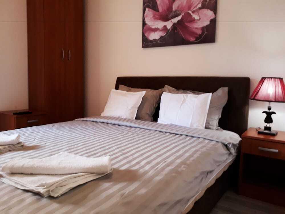 Будва: Radović Apartments