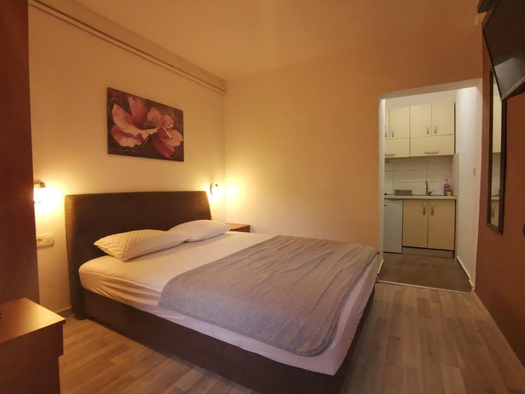 Будва: Radović Apartments