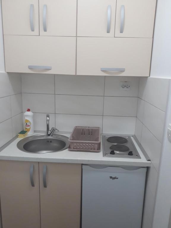 Будва: Radović Apartments