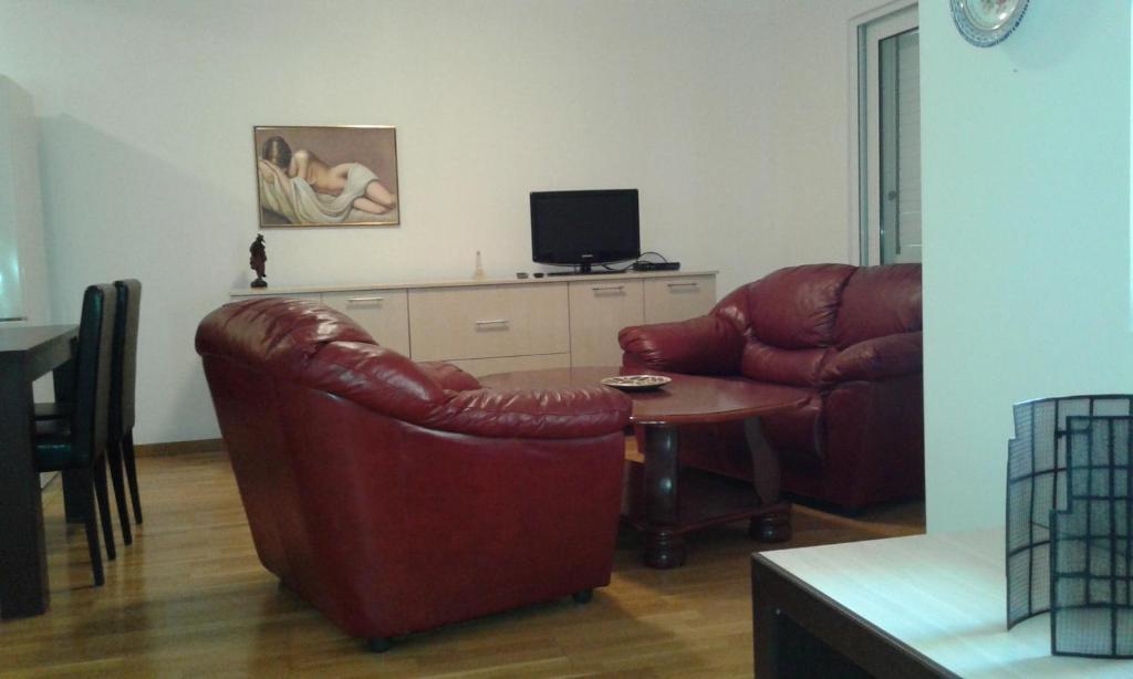Петровац: Oro Apartments