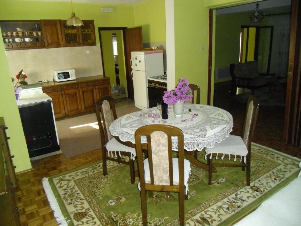 Ульцинь: Apartment Dragovic