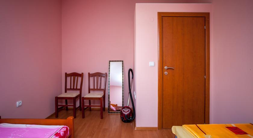 Тиват: Apartment Kandic