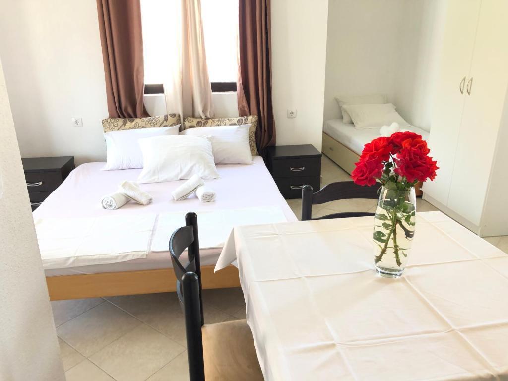 Ульцинь: Apartments Radosevic
