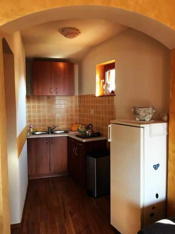 Доброта: Apartments Nikcevic