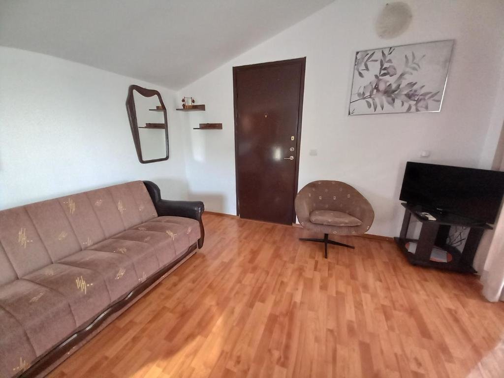 Петровац: Apartments Teodora Obala
