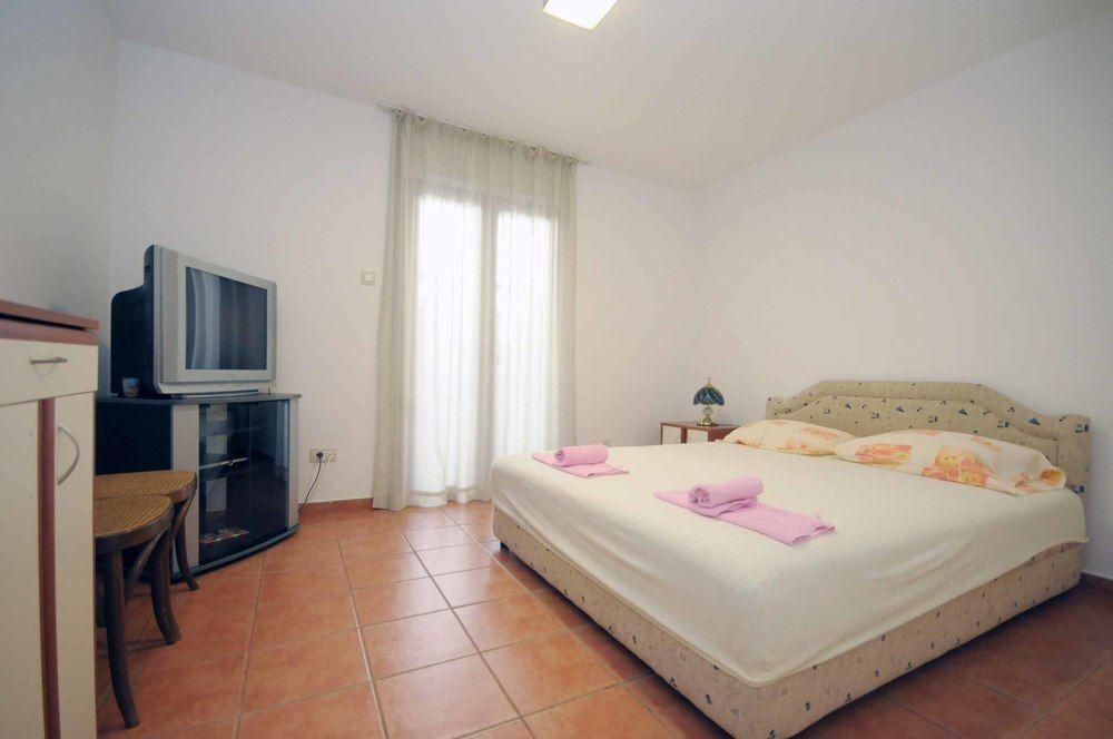 Будва: Apartments Buba