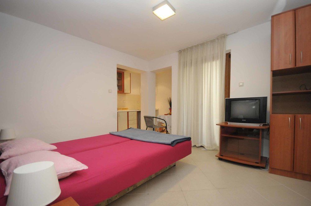 Будва: Apartments Buba