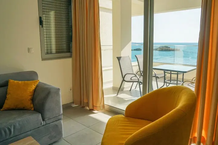 Ульцинь: Hotel & Beach Club Mediterraneo Liman