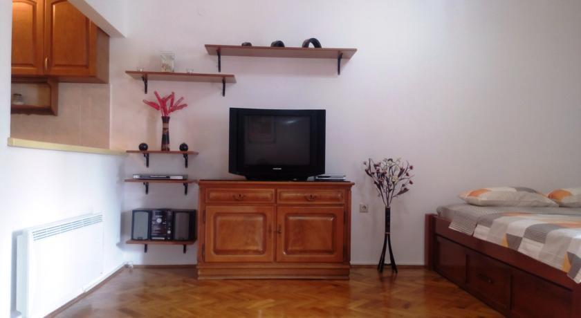 Будва: Apartment Dragana