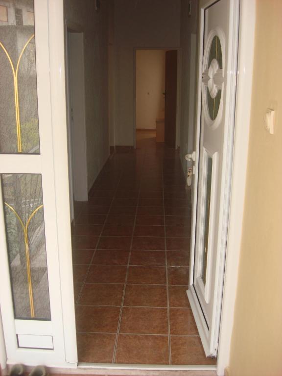Бар: Apartments Kalamperovic