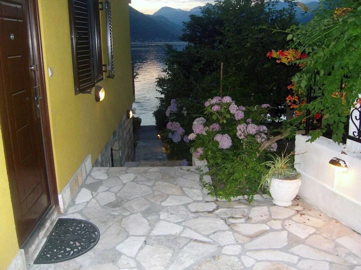 Доброта: Apartments Matkovic