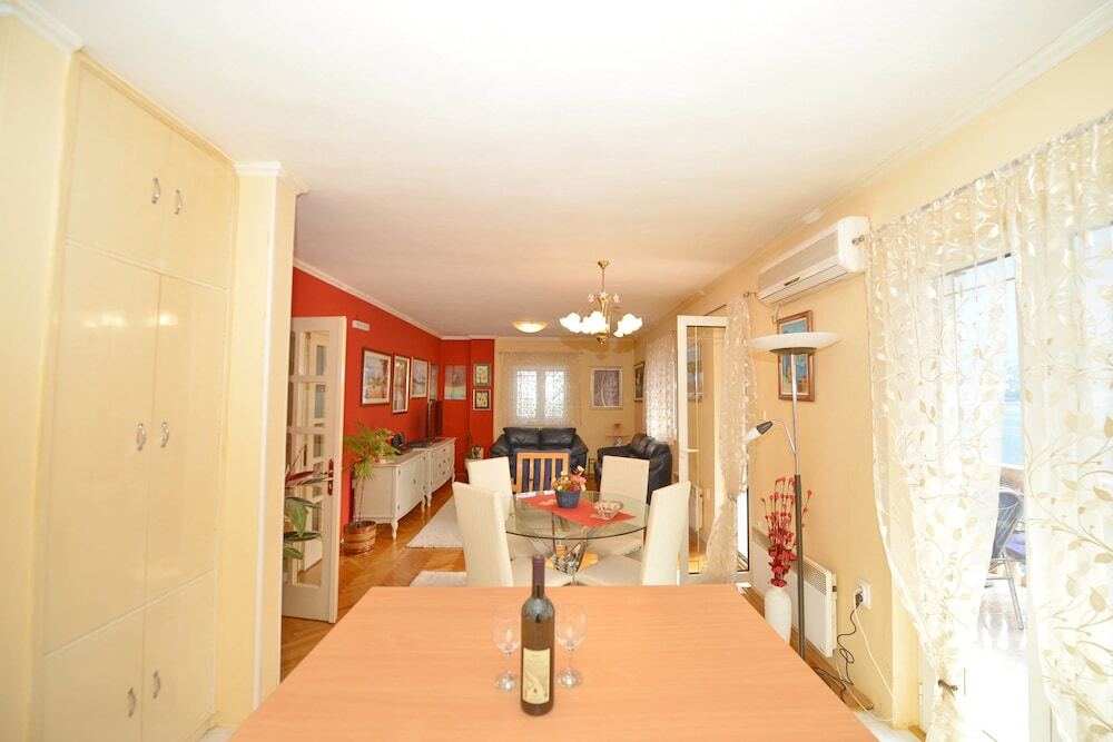 Доброта: Apartments M&T