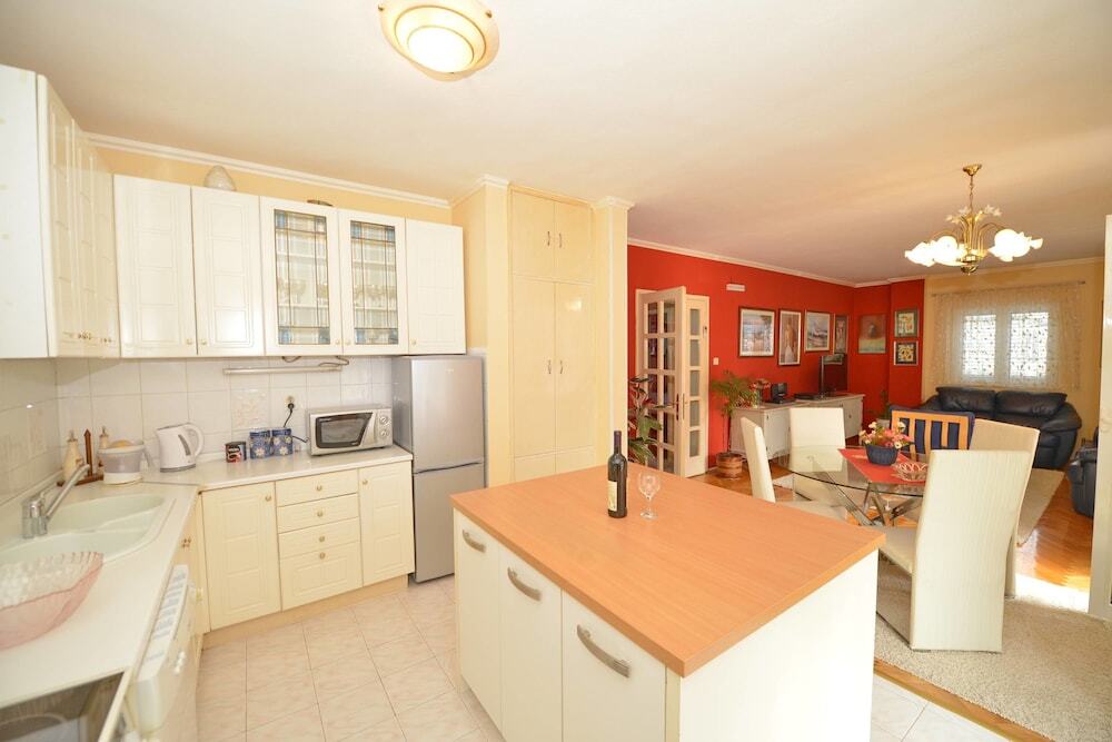 Доброта: Apartments M&T