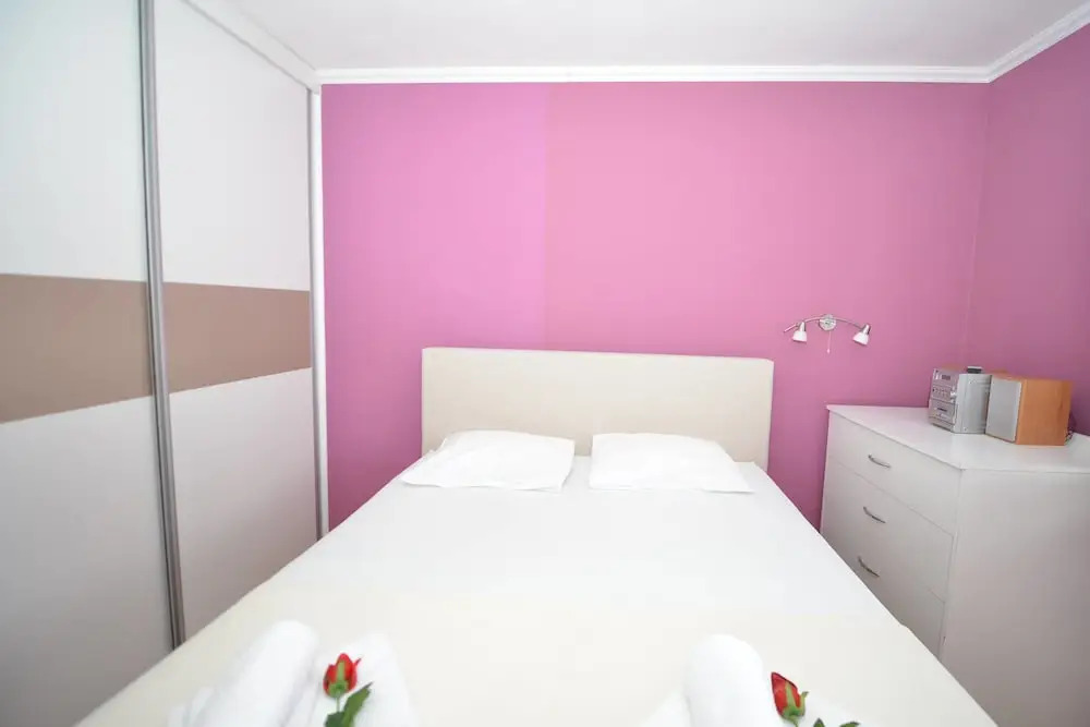Доброта: Apartments M&T