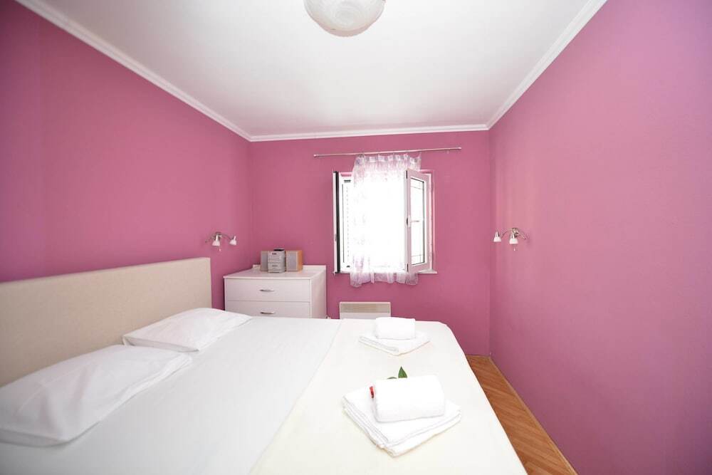 Доброта: Apartments M&T