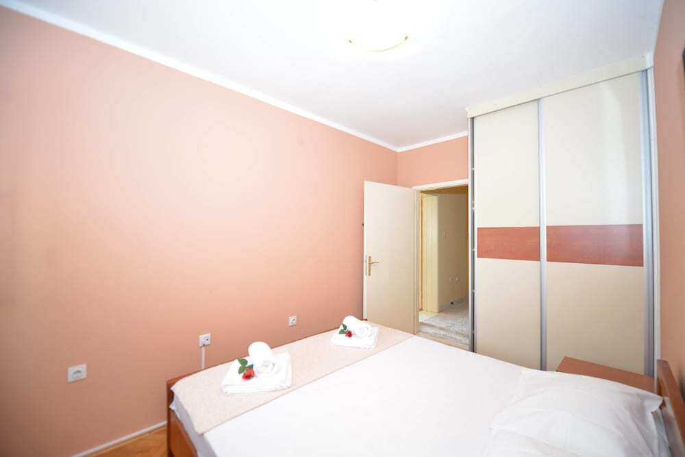 Доброта: Apartments M&T