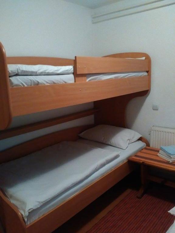 Жабляк: Apartment Usović