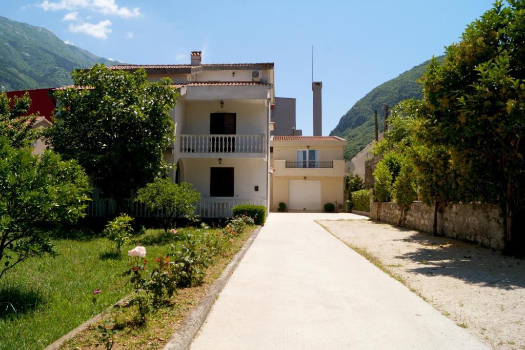 Доброта: Apartment Vjera