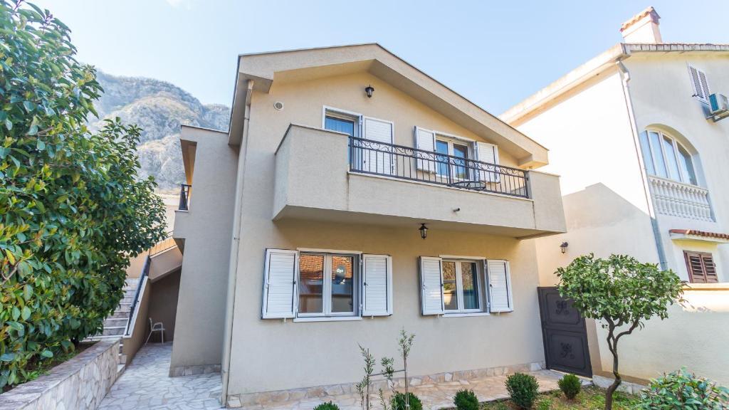 Доброта: Apartment Vjera