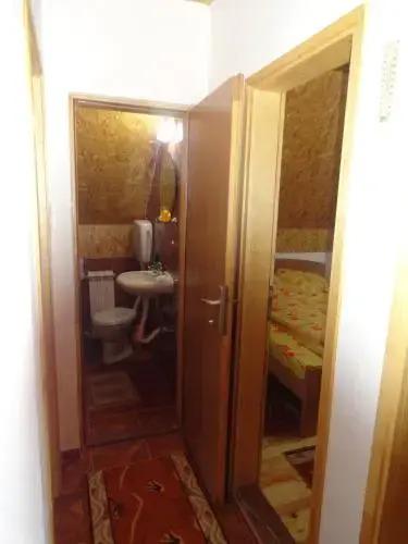 Жабляк: Guest House Happy