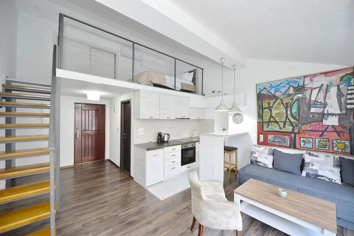 Доброта: House 44 apartments