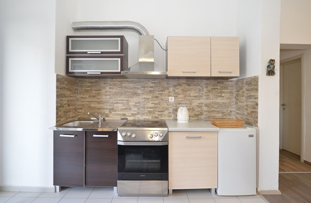 Доброта: House 44 apartments