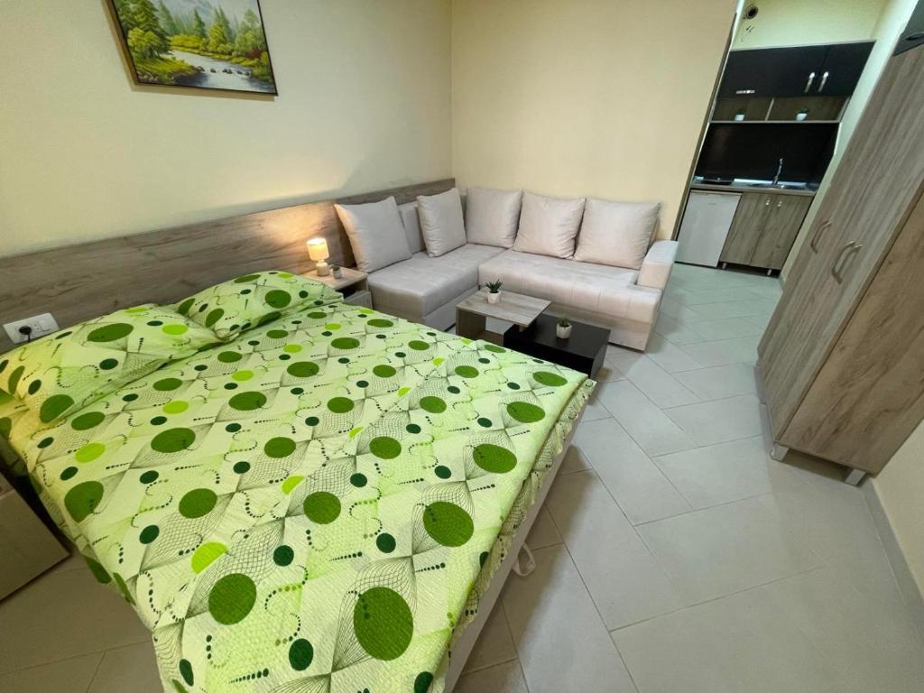 Сутоморе: Apartments Pericic