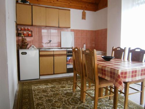 Жабляк: Guest House Dzakovic Stana