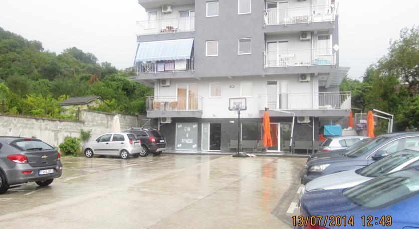 Тиват: Apartment Kusovac