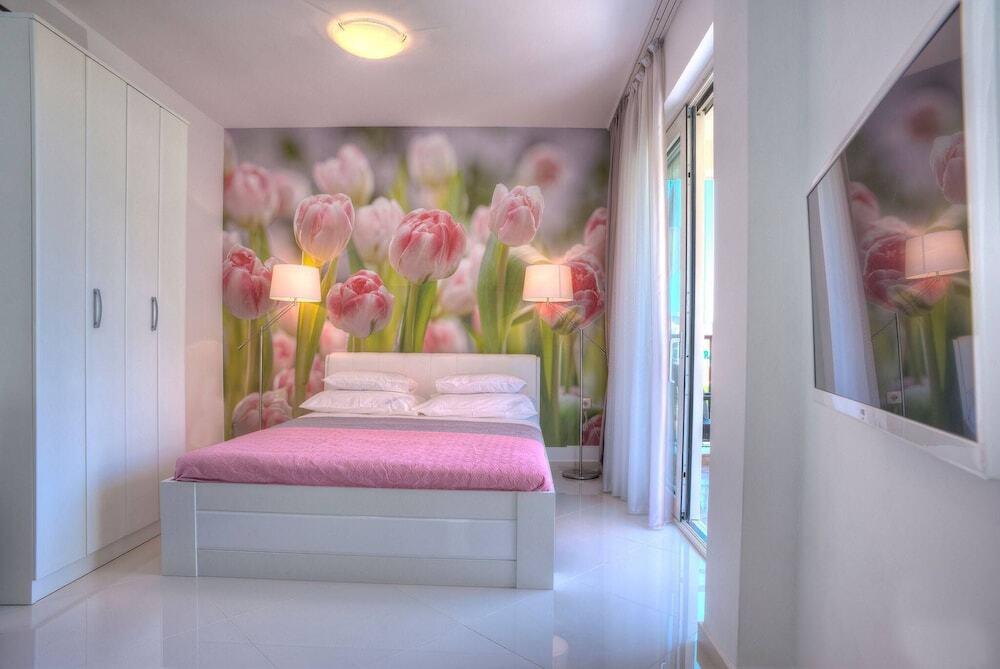 Пржно: Guest House Pržno Bay