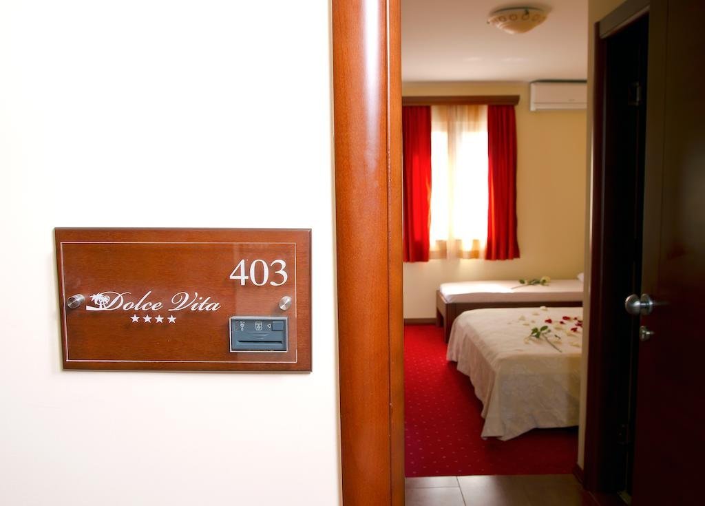 Будва: Hotel Dolce Vita