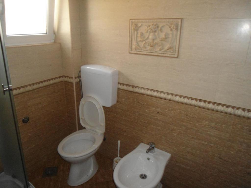 Бар: Apartments Pekic