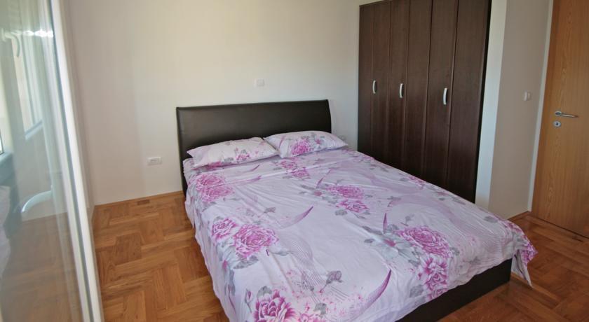Бар: Apartments Doroteja