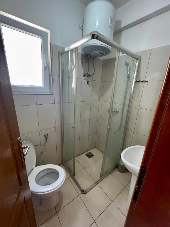 Бар: Apartments Hott