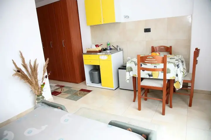 Тиват: Sea Star Danica Apartments