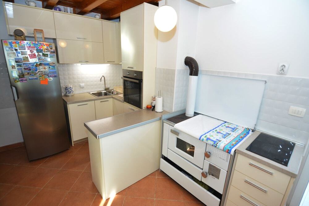 Тиват: Two bedroom apartment in the heart of Porto Montenegro