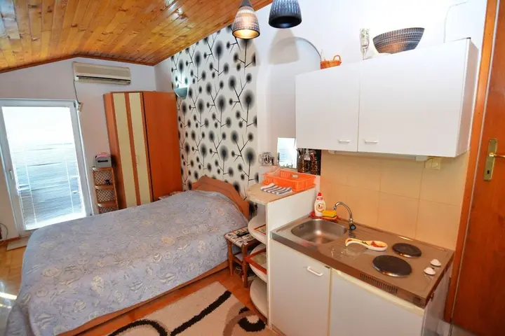 Тиват: Two bedroom apartment in the heart of Porto Montenegro