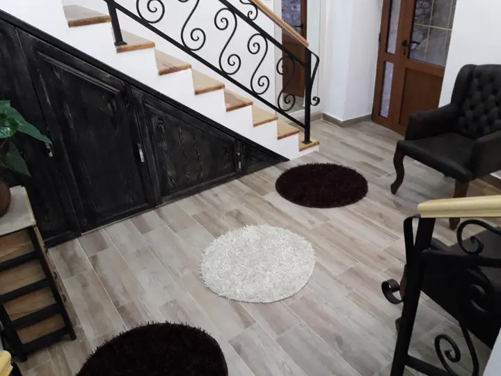 Ульцинь: Apartments Debora