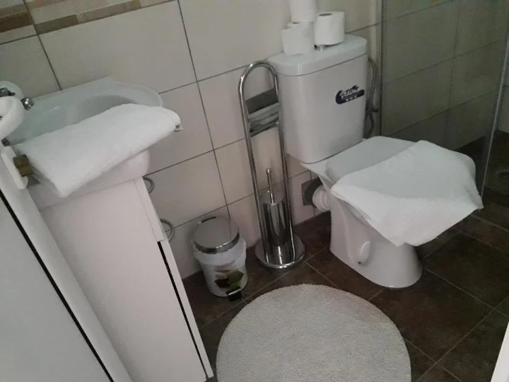 Ульцинь: Apartments Debora