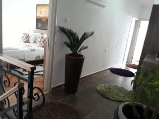 Ульцинь: Apartments Debora