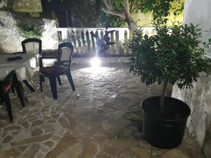 Ульцинь: Apartments Debora